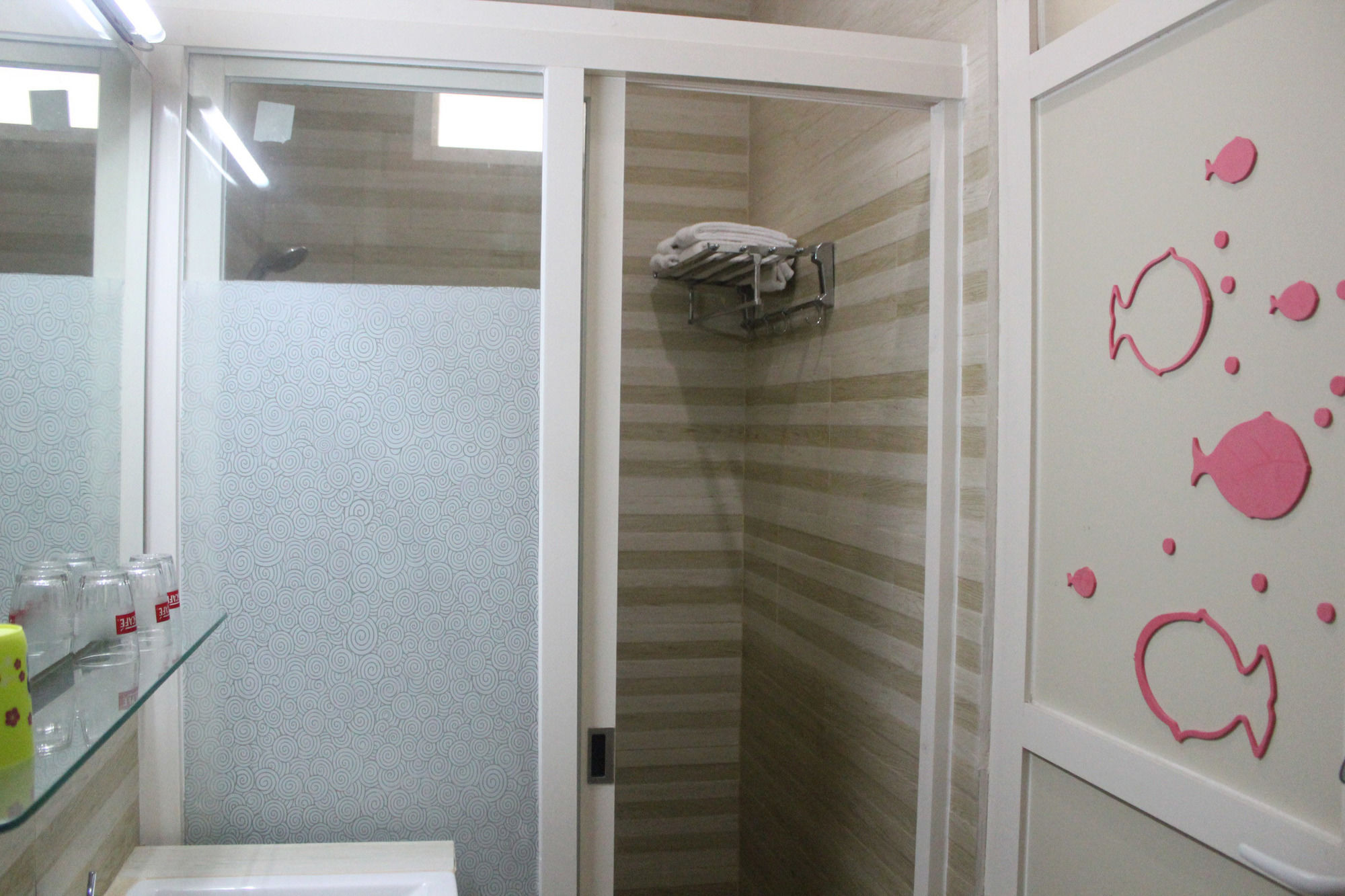 Ikiru To Live Hotel Surabaya Exterior photo